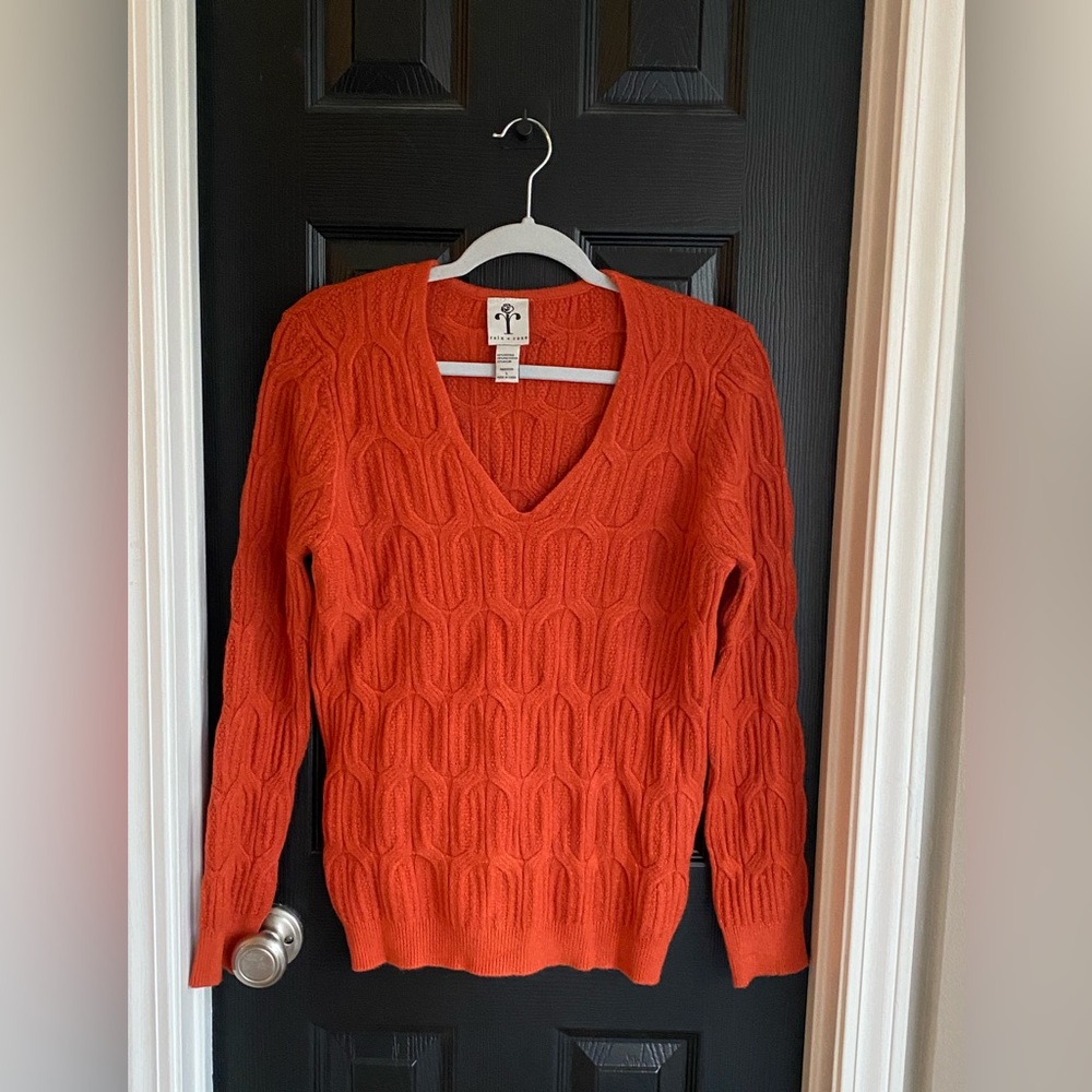 Rain & Rose Orange Cable Knit V-Neck Sweater-Size L